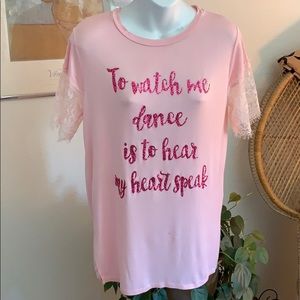 Showstoppers pink T-shirt